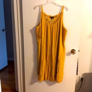 Yellow dress